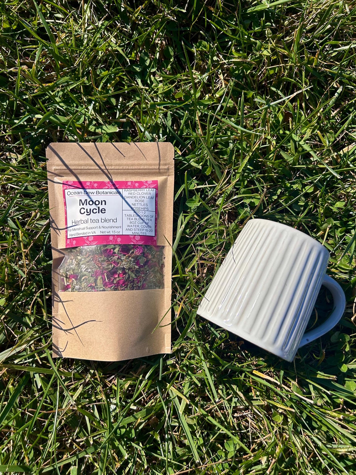 Moon Cycle Raspberry Leaf & Red Clover Herbal Tea Blend For Women's Menstrual Cycle Support